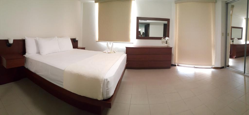 The Plaza Suites Humacao Exteriör bild