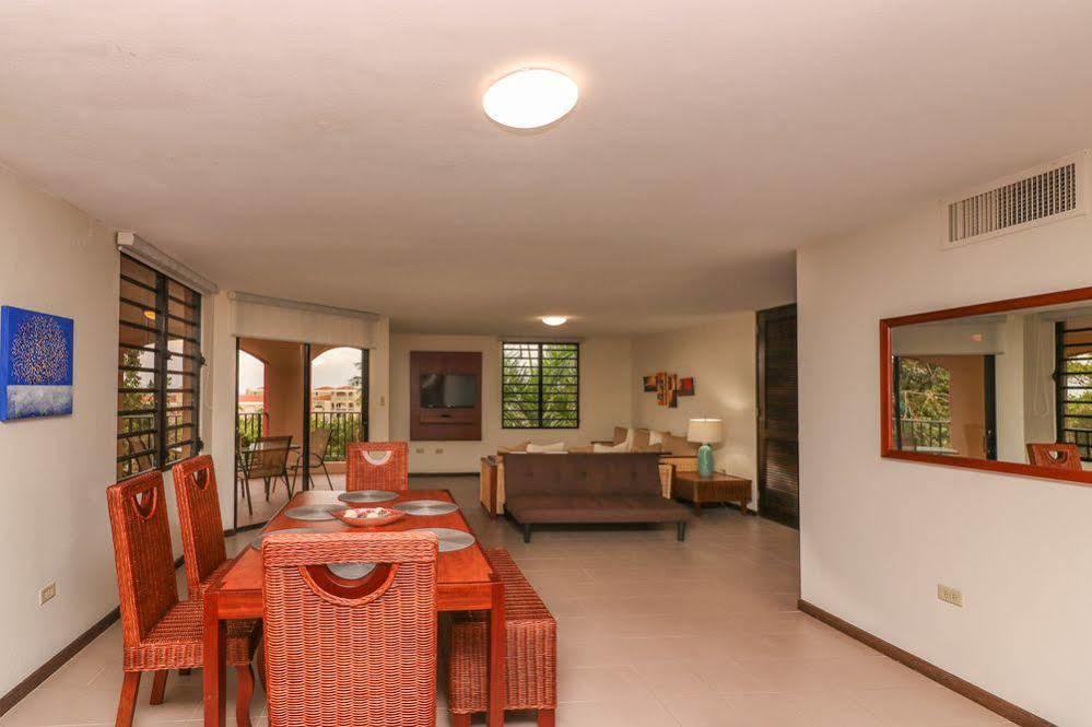 The Plaza Suites Humacao Exteriör bild