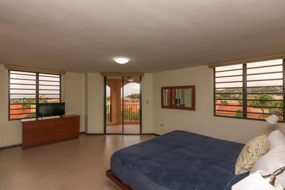 The Plaza Suites Humacao Exteriör bild